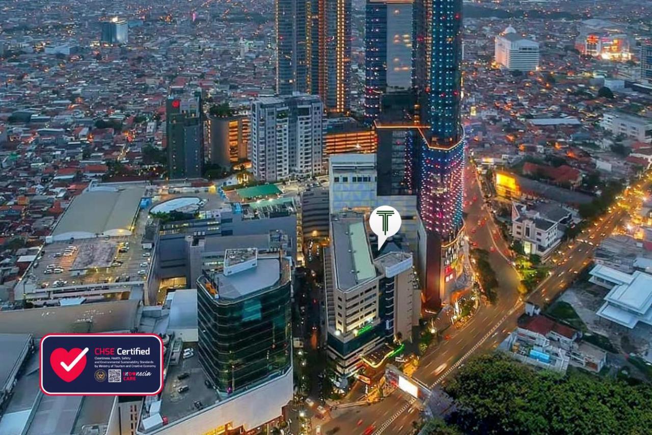 Tunjungan Hotel Surabaya Exterior photo